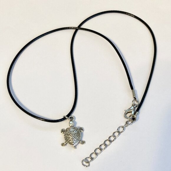 Sea Turtle Necklace Silver Tone Nautical Island Beach Black Cord 17-18" Surfer - Picture 4 of 6